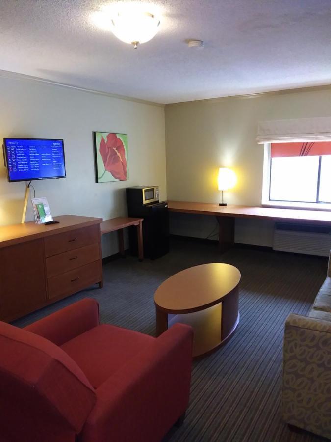 Travelodge By Wyndham Columbus State University Экстерьер фото